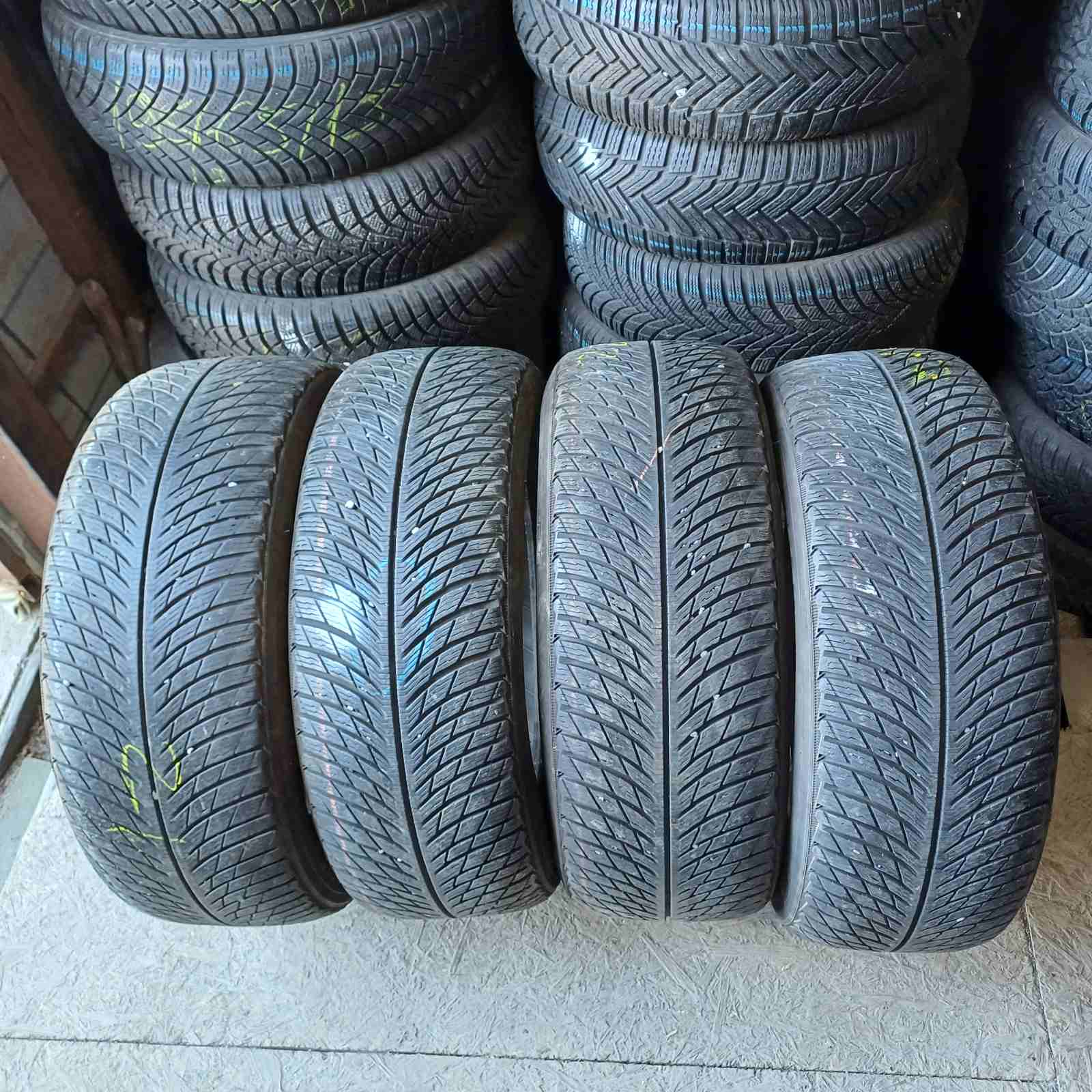 Michelin Pilot Alpin 5 suv 235/55R17